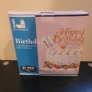 Birthday cake decorating kit